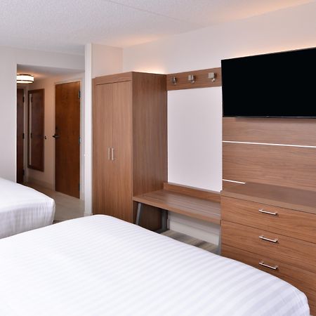 Holiday Inn Express Hotel & Suites Indianapolis Dtn-Conv Ctr By Ihg Esterno foto