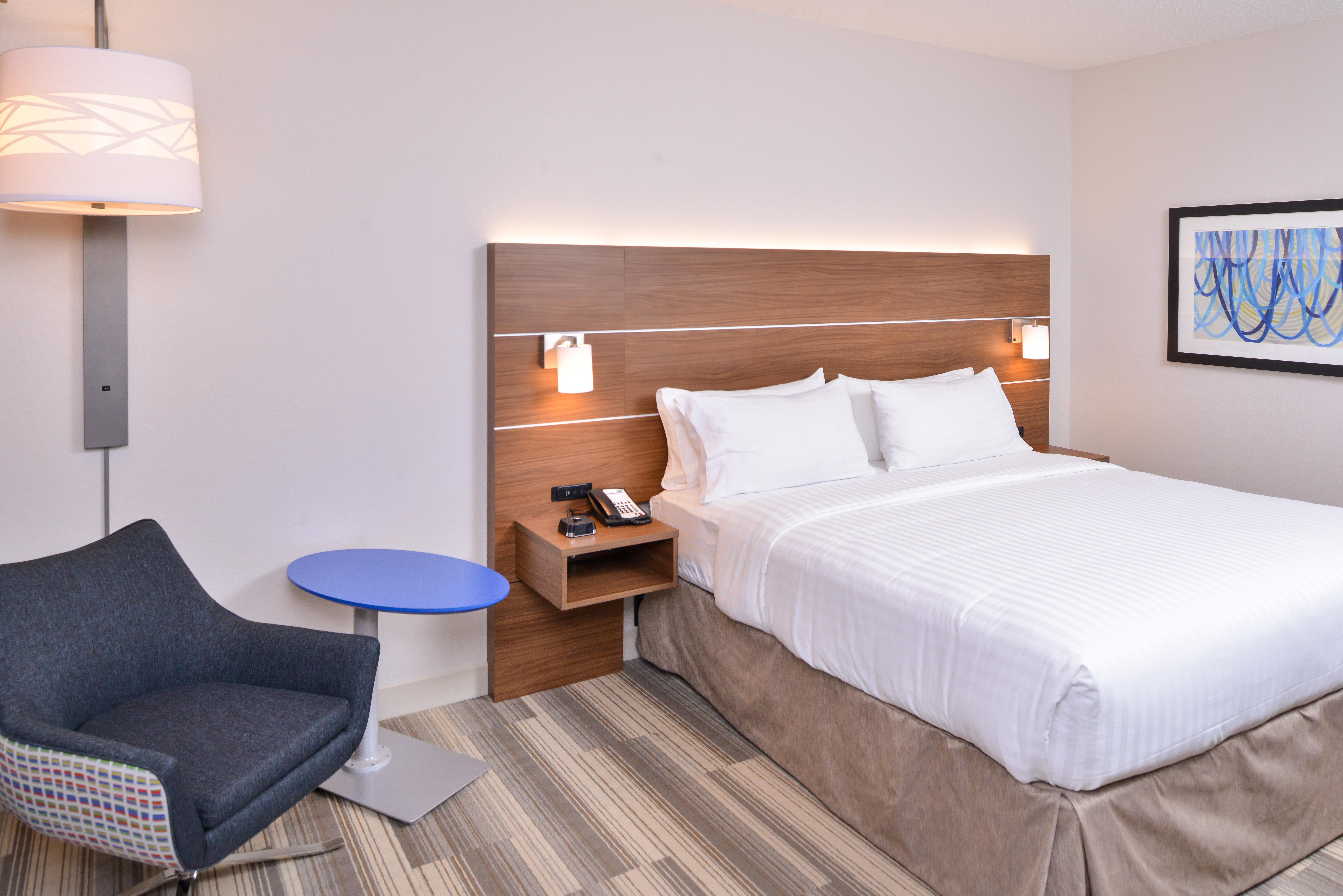 Holiday Inn Express Hotel & Suites Indianapolis Dtn-Conv Ctr By Ihg Esterno foto
