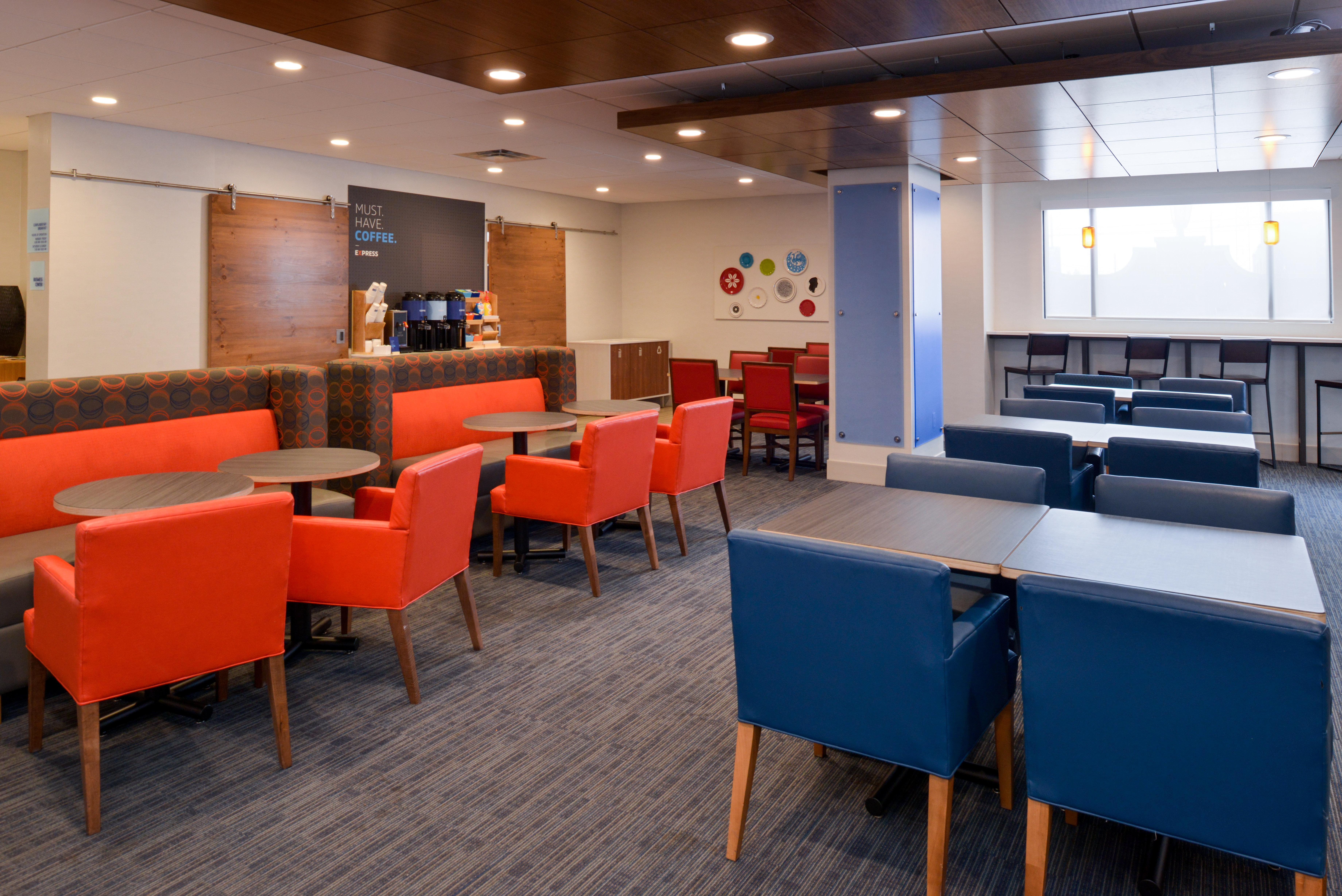 Holiday Inn Express Hotel & Suites Indianapolis Dtn-Conv Ctr By Ihg Esterno foto