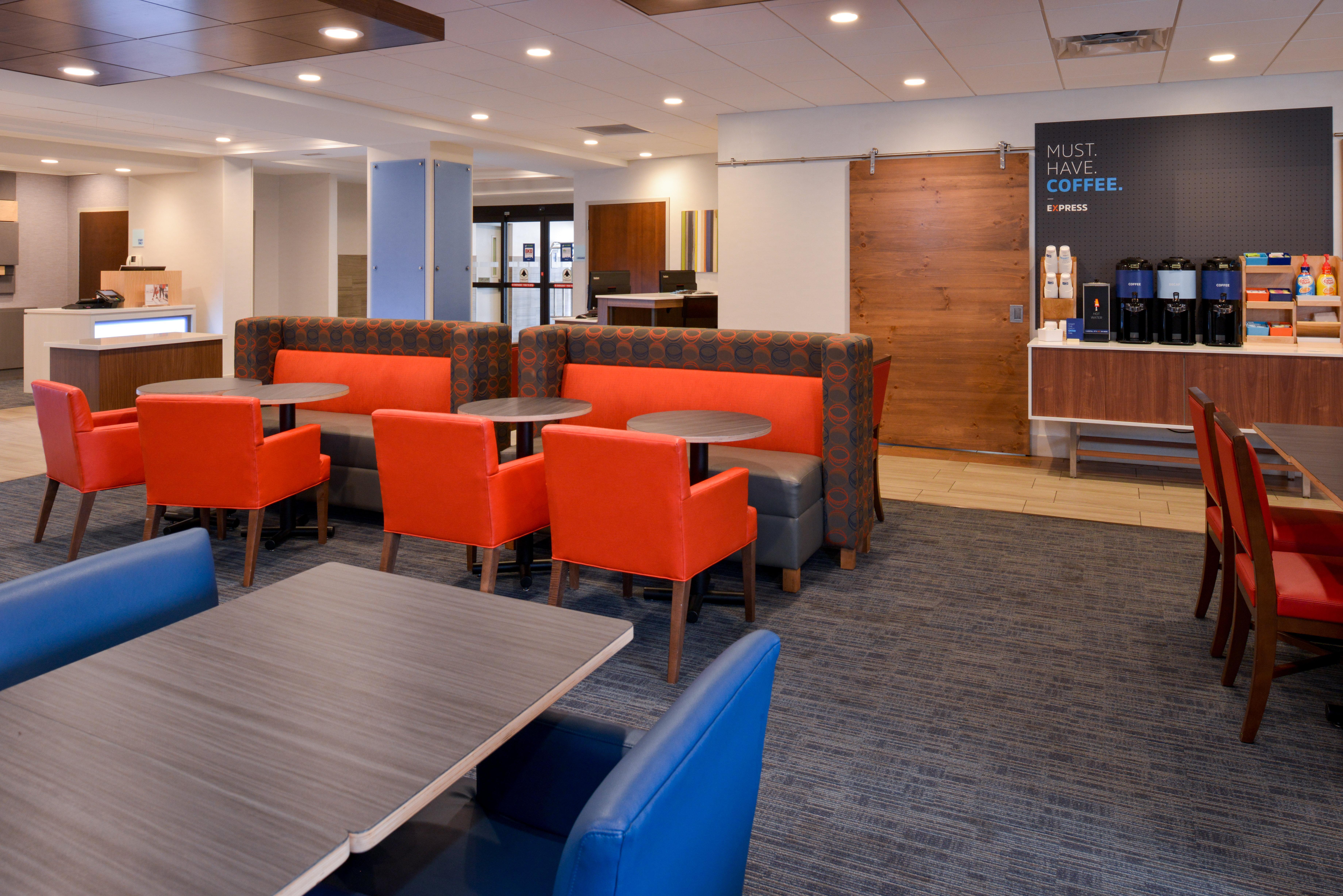 Holiday Inn Express Hotel & Suites Indianapolis Dtn-Conv Ctr By Ihg Esterno foto