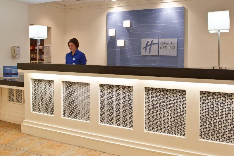 Holiday Inn Express Hotel & Suites Indianapolis Dtn-Conv Ctr By Ihg Esterno foto